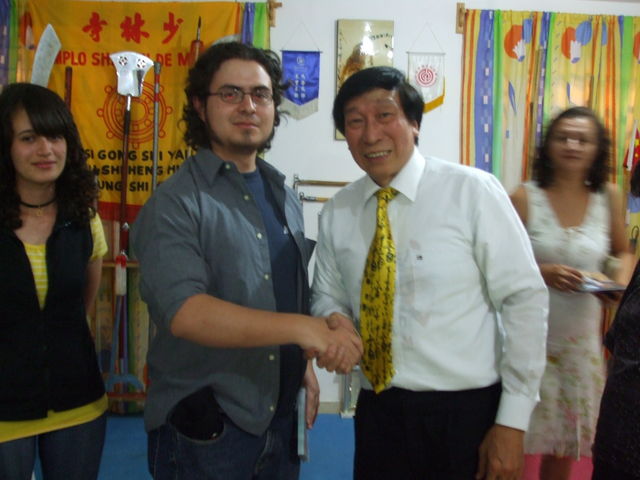 Manuel Pineda y el Gran Maestro Dr. Chiu Chi Ling.